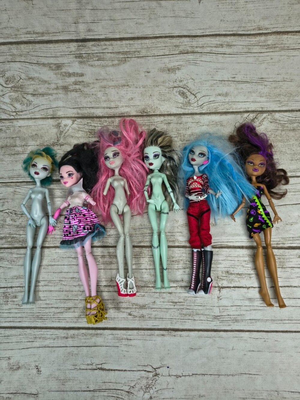 Monster High Doll Lot Assorted Dolls & Parts